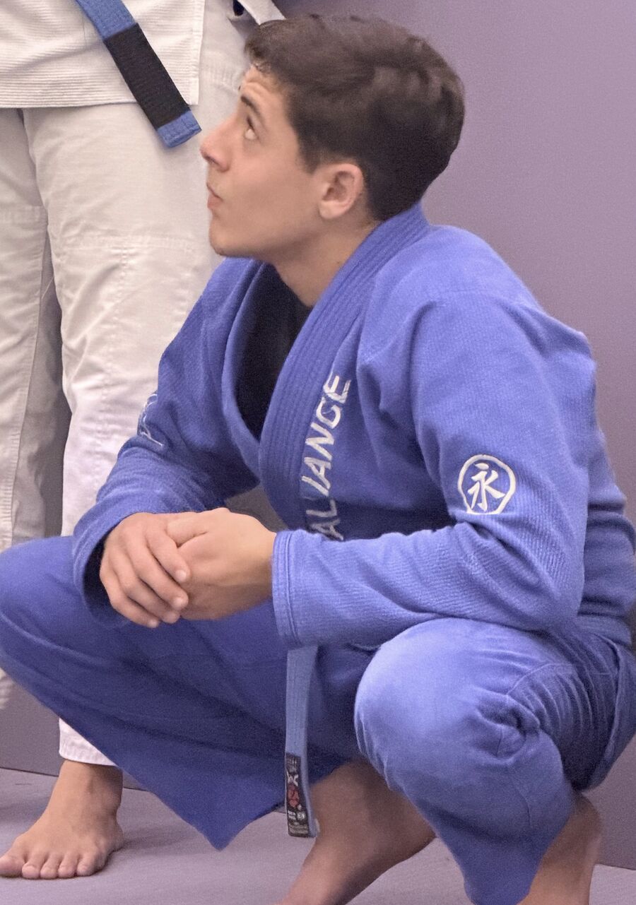 Guilherme no tatame, entre um treino e outro